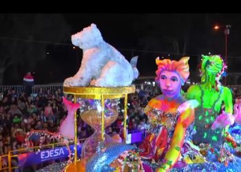 Fiesta de los Estudiantes: comenzó el primer desfile de carrozas en Ciudad Cultural