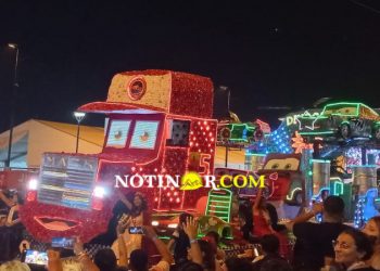 Esta noche se llevará a cabo el último desfile de carrozas por los puntos