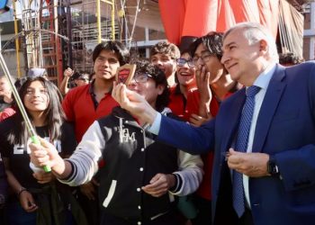 La Provincia destinó un subsidio de 1 millón de pesos para los carroceros de la Escuela de Minas