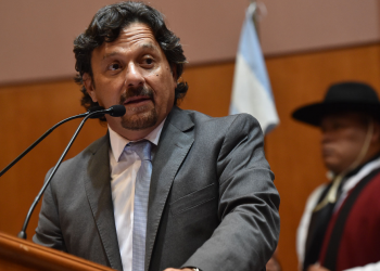 El gobernador de Salta le pidió a Milei el desarrollo de infraestructura y que no elimine los subsidios