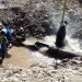 Eficaz reparación de emergencia sobre colector cloacal en el Río Xibi Xibi