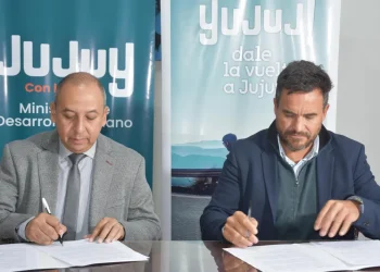 Convenio para garantizar derechos de las familias y el acceso a la cultura