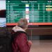 Otra vez los gremios aeronáuticos paralizaron los vuelos de Ezeiza y mañana habrán protestas en Aeroparque