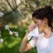 Floración, viento y tos: cómo la primavera puede agravar las alergias y qué hacer para aliviarlas