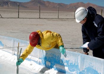 Argentina presenta un nuevo coloso del litio: la segunda compañía minera más grande del mundo emerge como líder y suma dos proyectos