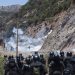La policía boliviana avanza en el desbloqueo de rutas ocupadas por seguidores de Evo Morales