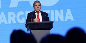 Luis Caputo: “La batalla cultural de Milei nos ayuda para atraer inversiones”