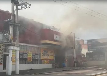 Se incendió un supermercado de barrio Ciudad de Nieva y pudieron controlar el fuego