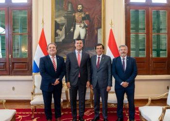 Sadir se reunió con el Presidente de Paraguay para abordar el potencial del Corredor de Capricornio