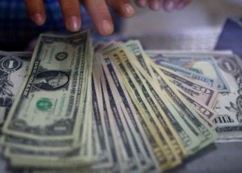 Presión cambiaria: cuáles fueron las tres claves que llevaron al dólar otra vez por encima de los 1.300 pesos