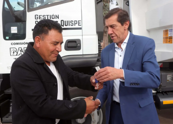 Regalías mineras: Sadir entregó volquetes a Cangrejillos y Barrios