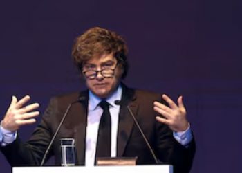 Milei dio detalles de las medidas para liberar dólares del colchón: “Es como si fuera un blanqueo pero sin pago de impuestos”