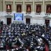 En una sesión que terminó en escándalo, la oposición avanzó con dos temas incómodos para el Gobierno
