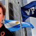Juicio por YPF: Argentina y Burford rechazan intento de ONG de intervenir en la causa que puede entorpecer todo