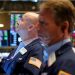 El riesgo país se acerca a los 1200 puntos, mientras las acciones argentinas en Wall Street bajan hasta 6,5%