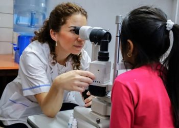 Operativos Sanitarios continúan con atención en barrios de Palpalá, Perico y la capital jujeña