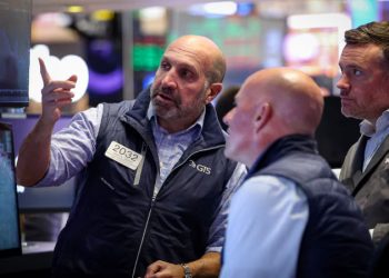 Jornada financiera: el mercado respaldó el mensaje de Milei con subas de bonos y acciones