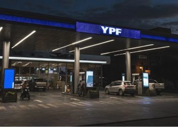 YPF dará inicio a la exportación de nafta y gasoil Infinia, un hecho inédito para el mercado argentino de combustibles