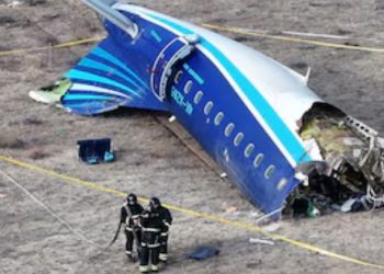 Putin admitió la responsabilidad rusa en el derribo del avión de Azerbaiyán que dejó 38 muertos: “No podemos devolverles la vida”