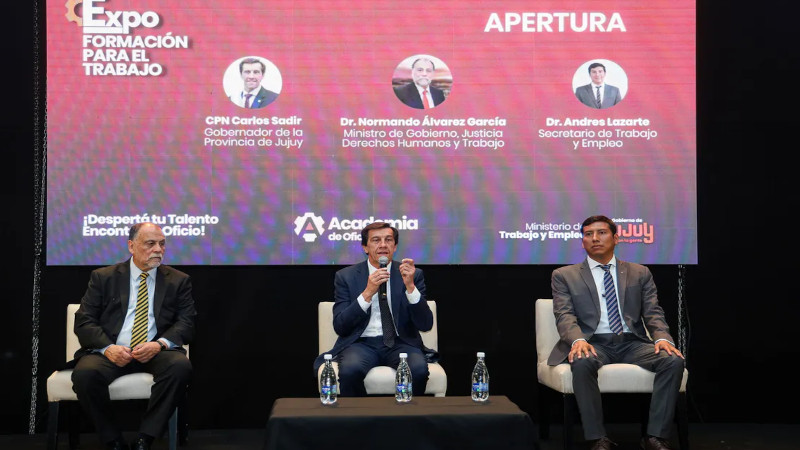 El gobernador Sadir impulsa la capacitación en oficios