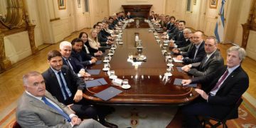 Tras la reunión con los gobernadores, la Casa Rosada dijo que “la voluntad es trabajar con todos”