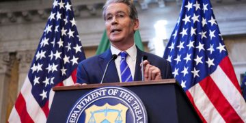 La firma del swap no va a frenar las intervenciones del Tesoro de EEUU para sostener al peso