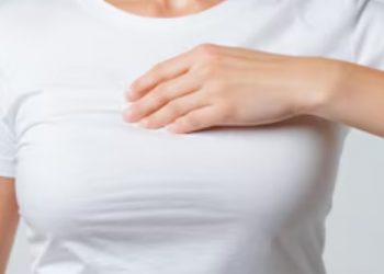 Cáncer: claves para reconocer 8 síntomas que no deben subestimarse, según una experta