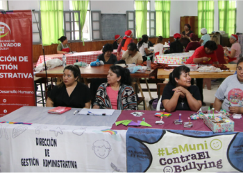El Municipio acercó múltiples servicios al CPV de barrio Malvinas con los programas “La Muni Junto a Vos” y “La Muni Tu Lugar”
