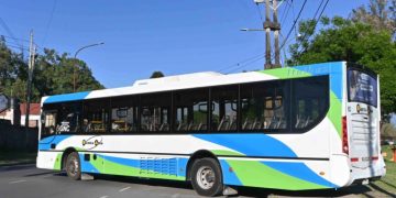 Prueba piloto del primer colectivo a GNC en el servicio urbano de pasajeros de la ciudad