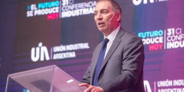 Ante industriales, Santilli anticipó que el Gobierno tendrá consenso para aprobar reformas en el Congreso