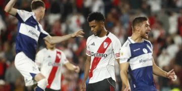 River sufrió otro duro golpe: perdió con Gimnasia por el Torneo Clausura, explotó el Monumental y se viene Boca