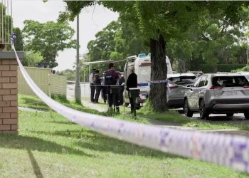 Australia evalúa endurecer las leyes de tenencia de armas tras el atentado en una playa que dejó 16 muertos