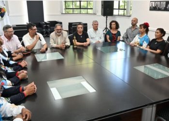 El intendente “Chuli” Jorge recibió al Ballet Juventud Prolongada, ganador del Martín Fierro a la Danza