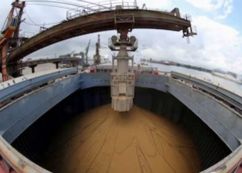 El Gobierno anunció una nueva baja de retenciones a las exportaciones de granos