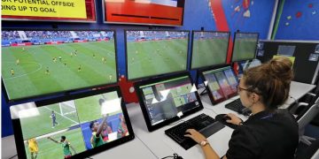 Los cambios que analiza la FIFA sobre la aplicación del VAR en el Mundial 2026