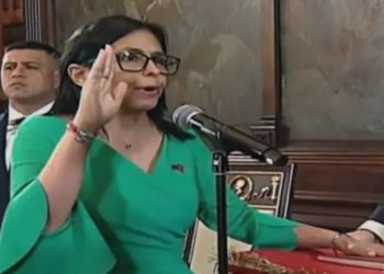 Delcy Rodríguez fue juramentada como jefa del régimen de Venezuela tras la captura de Maduro