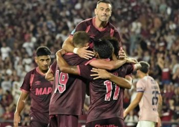Lanús derrotó a Unión y sigue ideal en lo alto de su grupo del Torneo Apertura