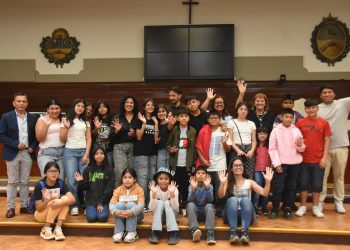 Alumnos de la zona rural de los Pericos visitaron la Legislatura