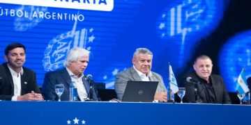 AFA: citaron a indagatoria a Claudio Tapia y a Pablo Toviggino y les prohibieron salir del país