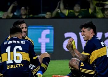 En un partidazo, Boca cortó la mala racha y venció a Instituto en La Bombonera