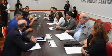 La Comisión de Salud Pública recibió al Centro Regional de Hemoterapia