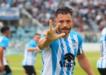 El “Lobo” venció a Patronato y sigue peleando arriba