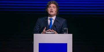 Milei habló tras el 3,4% de inflación: “Hay que tener paciencia, no vamos a ir en contra de la teoría económica”