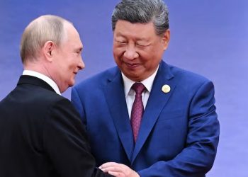 Vladimir Putin llegó a Beijing para reunirse con Xi Jinping y reafirmar la alianza con China