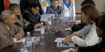 La Comisión de Obras Públicas y autoridades del Ejecutivo avanzan en crear un protocolo para el sistema nomenclador de calles y espacios verdes