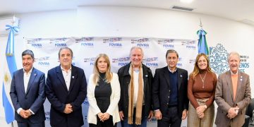 El vicegobernador Alberto Bernis, electo vicepresidente del FOVIRA