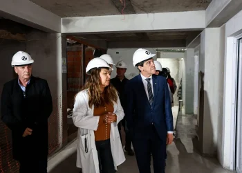 Sadir recorrió la obra de los 5 nuevos quirófanos y refacción en el hospital Pablo Soria