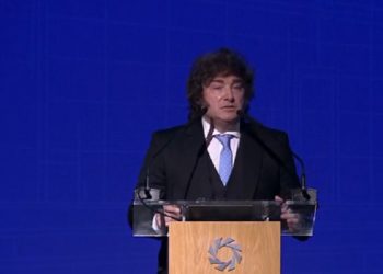 Milei defendió su plan económico: “Si no estuviéramos comprando dólares, el tipo de cambio estaría en $1100″