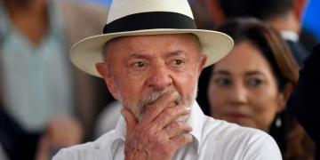 Lula inició un tratamiento contra un cáncer de piel en medio de su carrera por la reelección