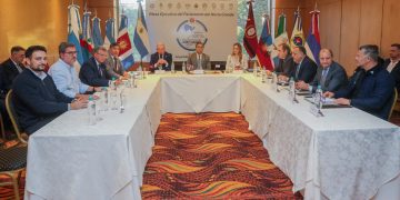 El Vicegobernador Alberto Bernis encabezó el reclamo del Norte Grande por el gas para la industria del NOA